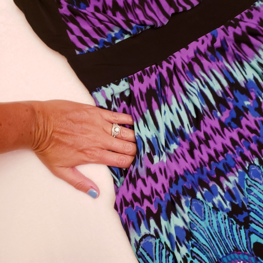 🎉HP🎉 Beautiful shift dress - Picture 5 of 10